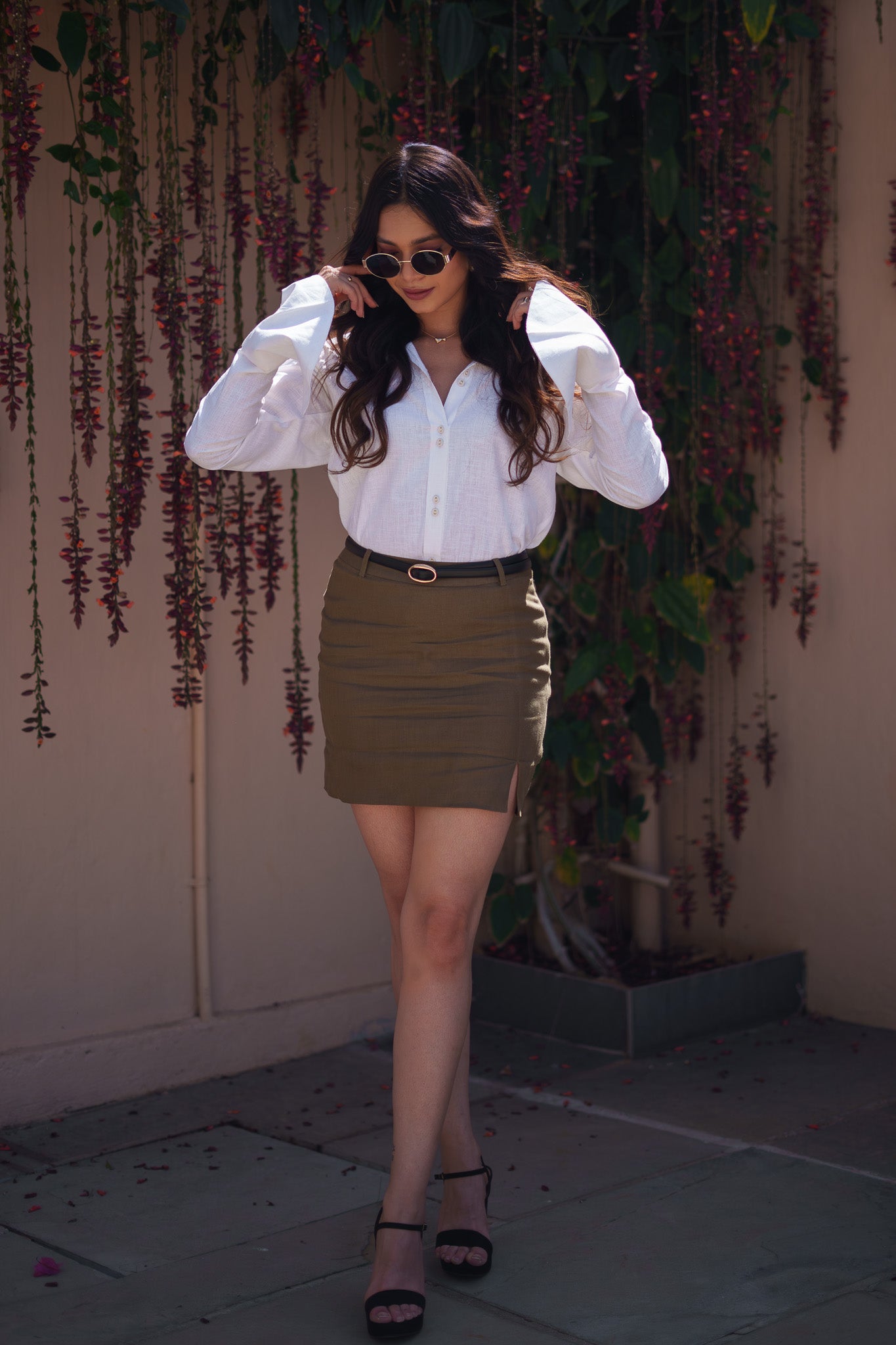 WHITE FLARED CUFF SHIRT