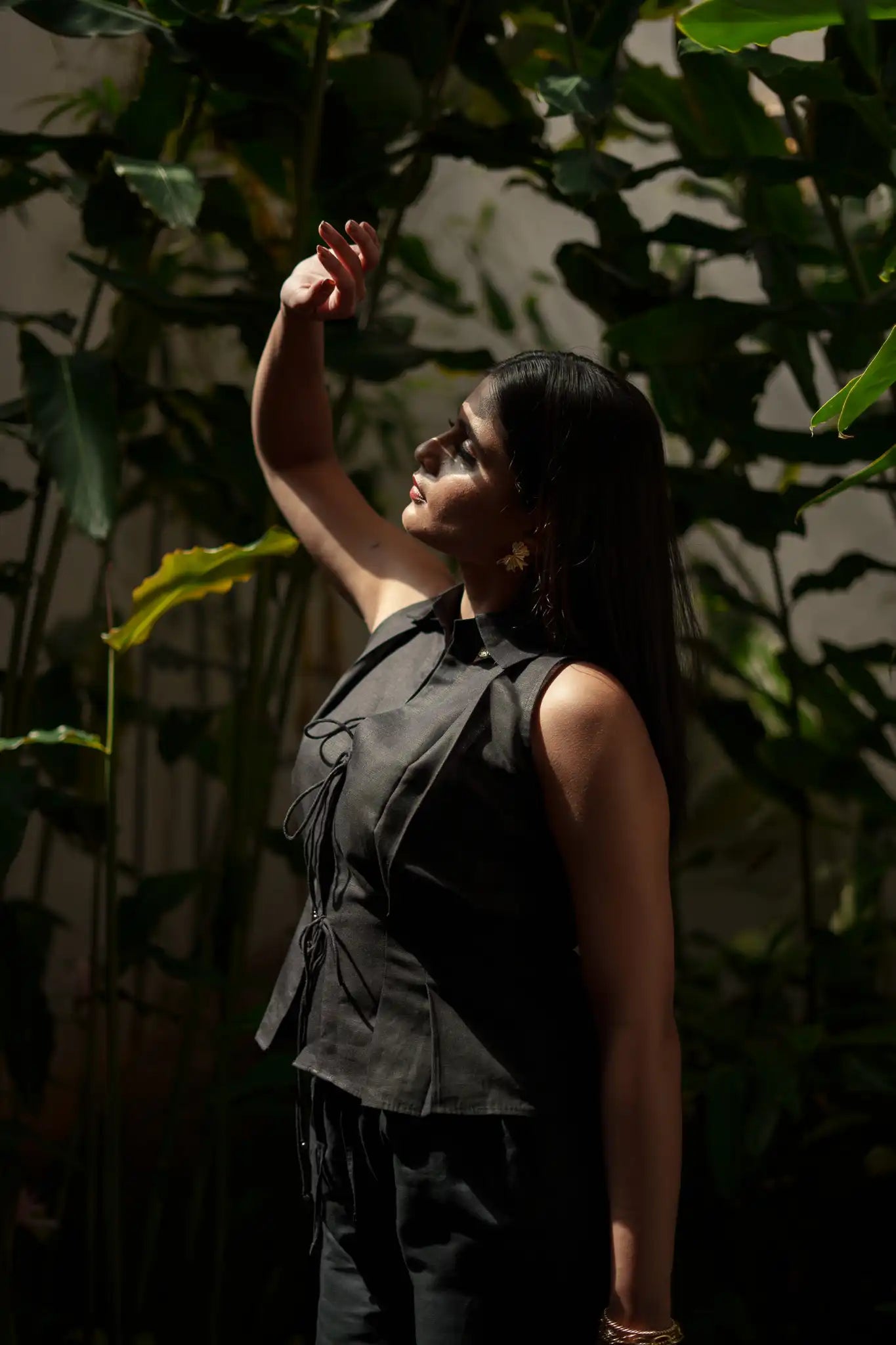 Black Sleeveless Shirt by Enhyphen The Label