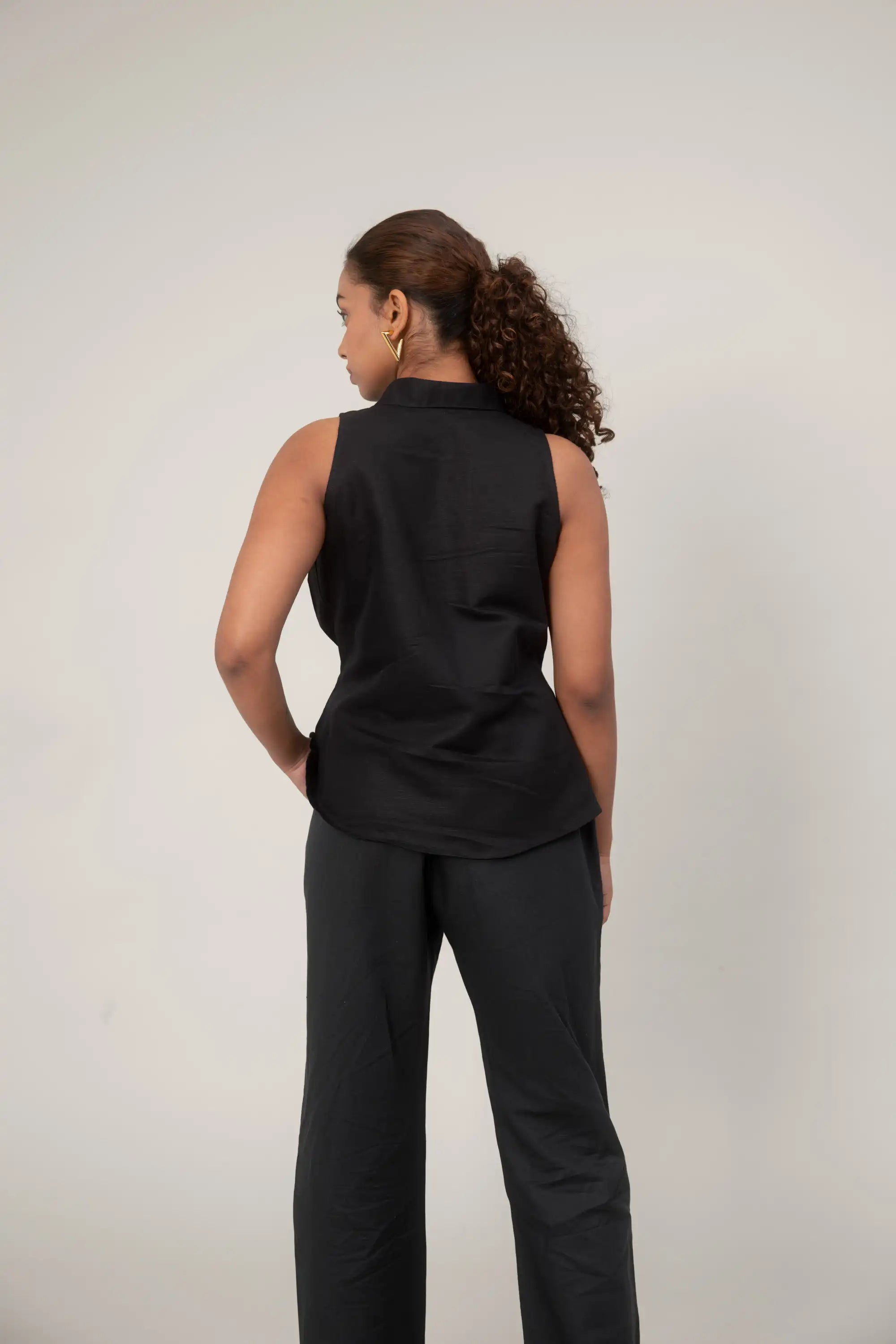 Black Sleeveless Shirt by Enhyphen The Label