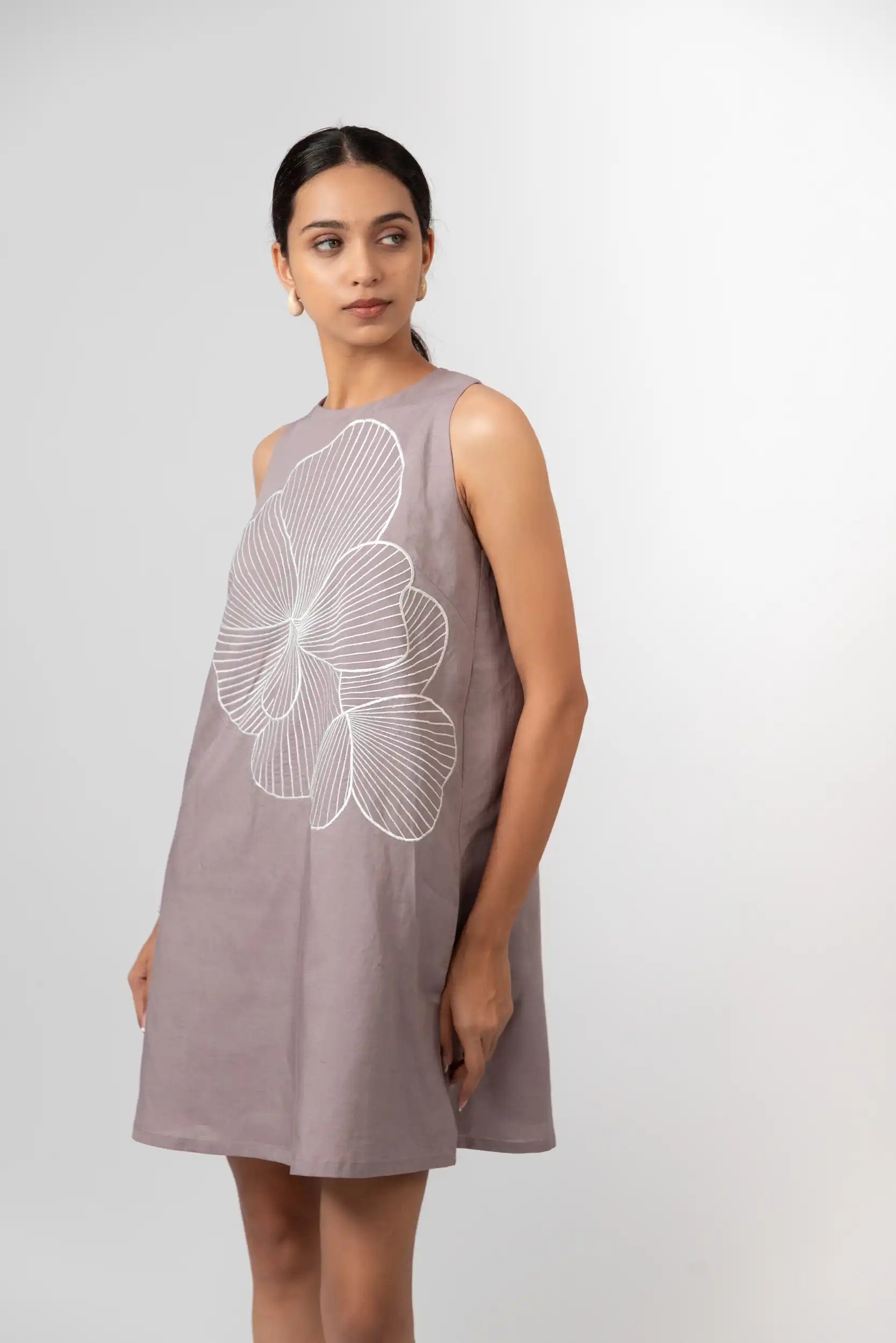 Purple Blossom Shift Dress by Enhyphen