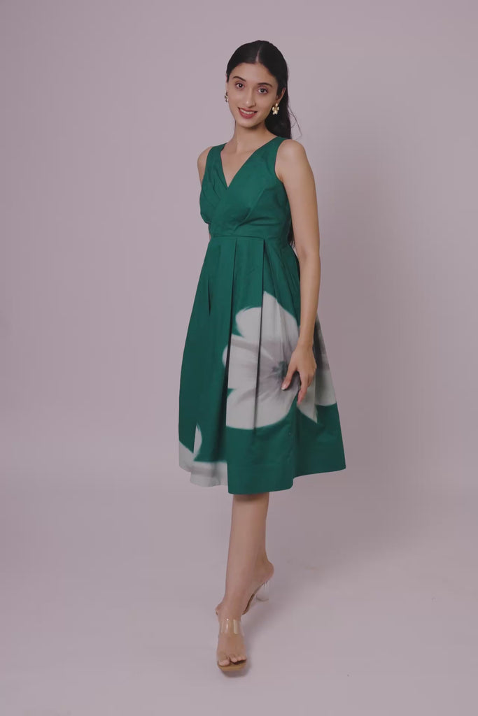Emerald Bloom Midi Dress by Enhyphen